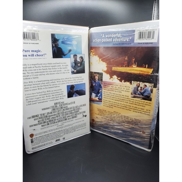 Lot of 2 VHS Movies Free Willy 1 And Free Willy 2 The Adventure Home Clamshell - Picture 4 of 7
